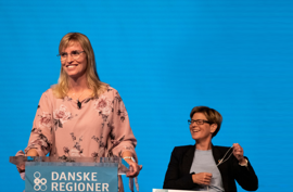 Formand for Danske Regioner Stephanie Lose (V) og næstformand Ulla Astman (S)