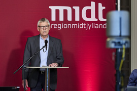 Regionsrådsmedlem Henrik Gottlieb Hansen (S) i Region Midtjylland på talerstolen