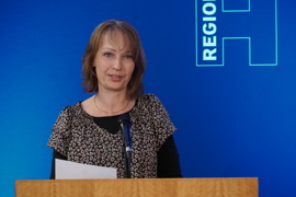 Regionsrådsmedlem i Region Hovedstaden Karin Friis Bach (RV) på talerstolen