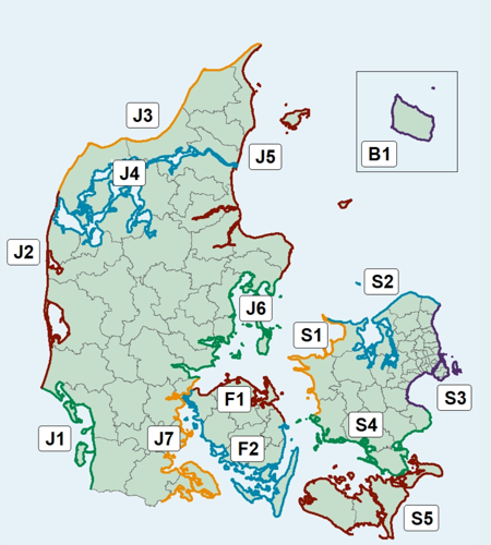 Kort over de danske kyststrækninger hvor det ses, at disse strækninger er tværkommunale, men tværregionale i en mindre grad.