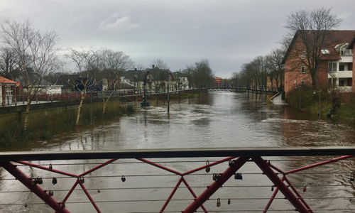 oversvømmelse i Storåen