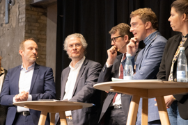 Fra venstre: Martin Lidegaard (B), Henrik Dahl (I), Troels Lund Poulsen (V), Morten Messerschmidt (O) og Franciska Rosenkilde (Å) til partilederdebat v. Regionernes Politiske Topmøde 2023