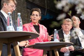 Partiformænd til debat. Fra venstre: Troels Lund Poulsen (V), Pia Olsen Dyhr (F), Lars Løkke Rasmussen (M) og Martin Lidegaard (B)