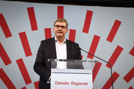  Formand for Praktiserende Lægers Organisation, Jørgen Skadborg, holder De Praktiserende Lægers hilsen
