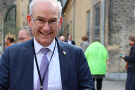 Regionsrådsmedlem i Region Nordjylland, Per Larsen (C), ankommer 
