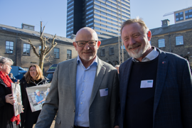 Regionsrådsmedlemmer Mogens Nørgaard (A) og Jess Laursen (V), Region Nordjylland, ankommer